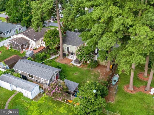 7007 DOVER AVE, North Beach, MD 20714