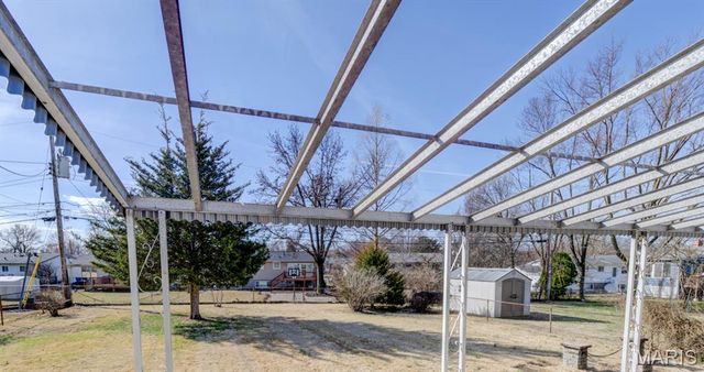 11954 Glenoak Drive, Maryland Heights, MO 63043