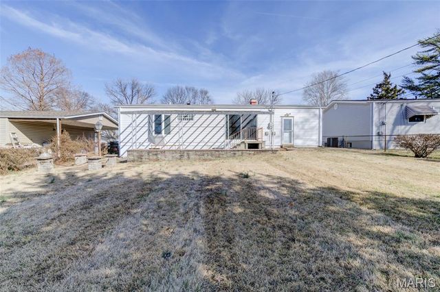 11954 Glenoak Drive, Maryland Heights, MO 63043