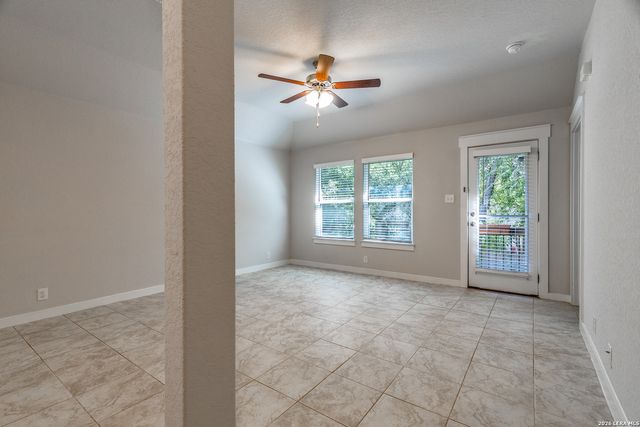 11258 Casina Vw, San Antonio, TX 78249