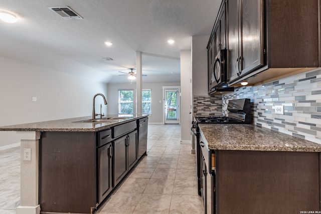 11258 Casina Vw, San Antonio, TX 78249