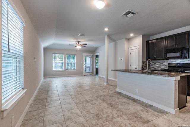 11258 Casina Vw, San Antonio, TX 78249