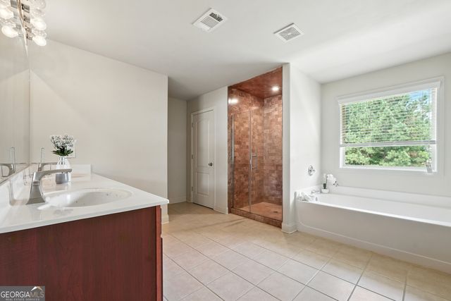 4001 Riverchess Drive SW, Atlanta, GA 30331