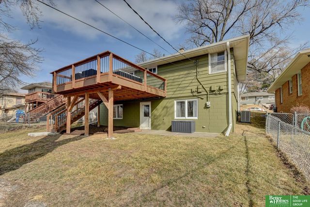 2206 S 46th Avenue, Omaha, NE 68106