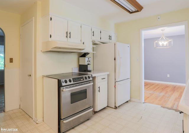 4590 Secord Lake Road, Leonard, MI 48367