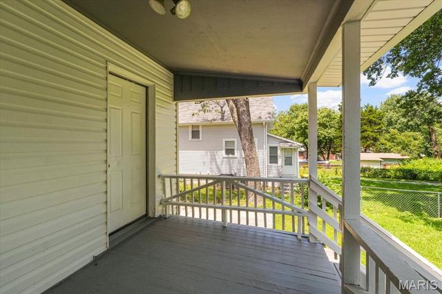 8803 Alva Avenue, St Louis, MO 63121