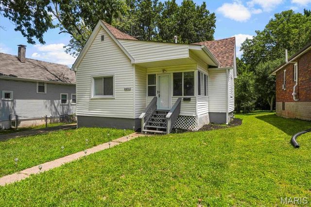 8803 Alva Avenue, St Louis, MO 63121
