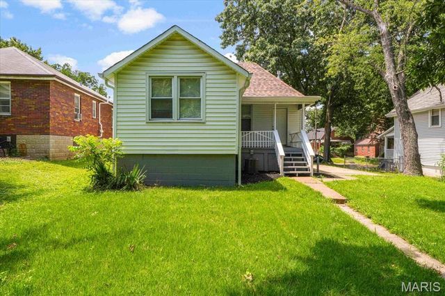 8803 Alva Avenue, St Louis, MO 63121