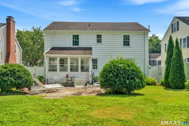 64 Meadowbrook Road, West Hartford, CT 06107