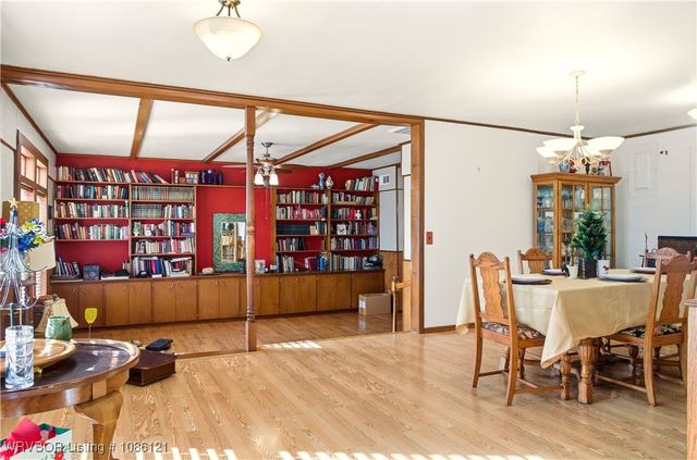 625 W Allison Avenue, Stilwell, OK 74960