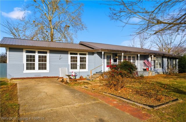 625 W Allison Avenue, Stilwell, OK 74960