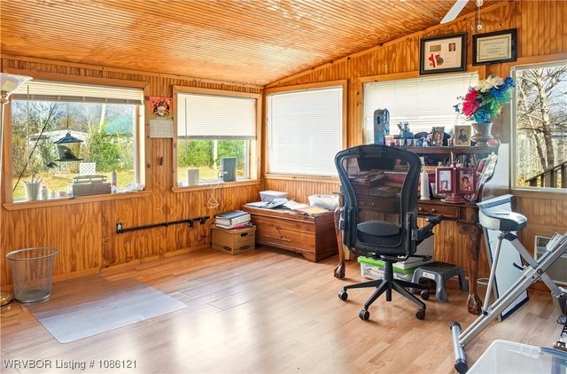 625 W Allison Avenue, Stilwell, OK 74960