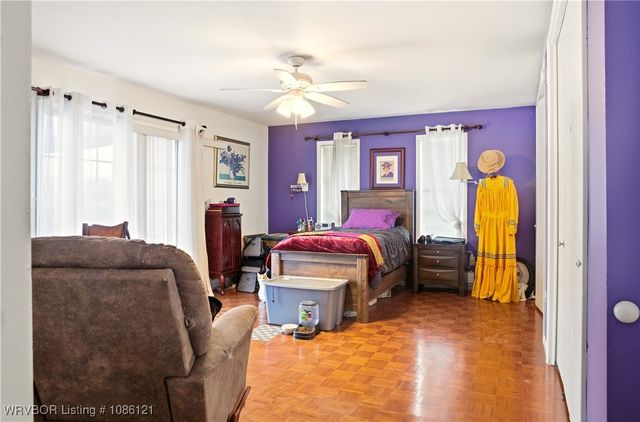 625 W Allison Avenue, Stilwell, OK 74960