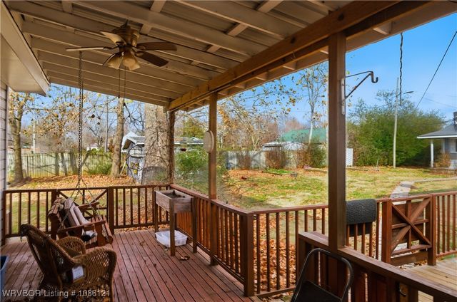 625 W Allison Avenue, Stilwell, OK 74960