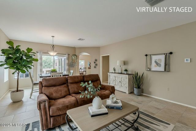 4008 S Via Del Picamaderos, Green Valley, AZ 85622