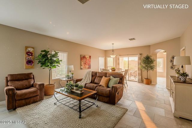 4008 S Via Del Picamaderos, Green Valley, AZ 85622