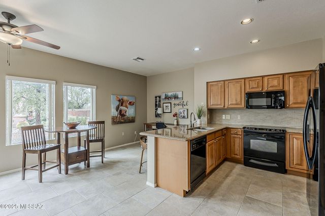 4008 S Via Del Picamaderos, Green Valley, AZ 85622