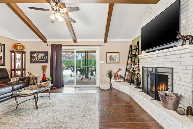 2710 Aspen Street, Hanford, CA 93230