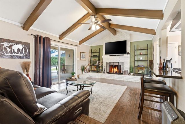 2710 Aspen Street, Hanford, CA 93230