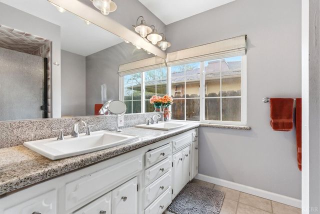 2710 Aspen Street, Hanford, CA 93230