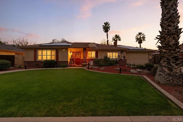 2710 Aspen Street, Hanford, CA 93230