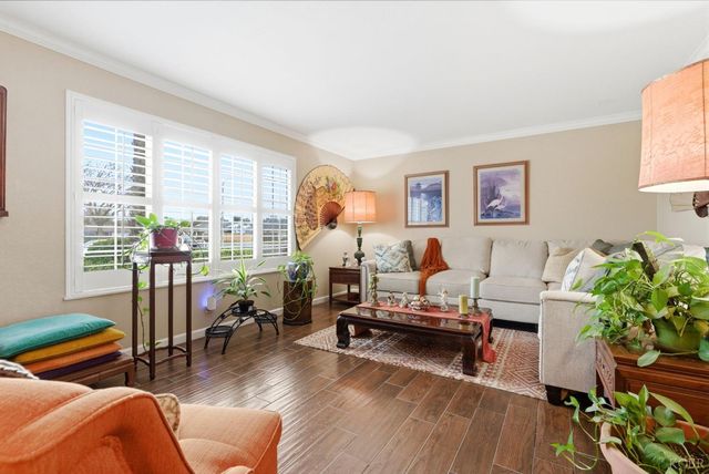 2710 Aspen Street, Hanford, CA 93230