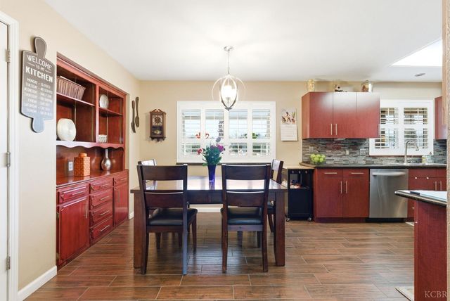 2710 Aspen Street, Hanford, CA 93230