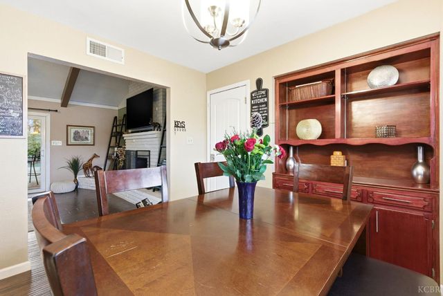 2710 Aspen Street, Hanford, CA 93230