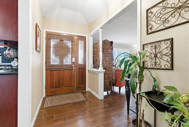 2710 Aspen Street, Hanford, CA 93230