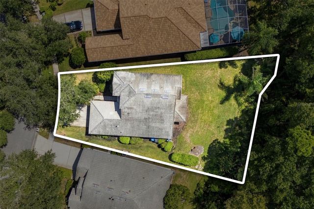 17704 NATHANS DRIVE, Tampa, FL 33647