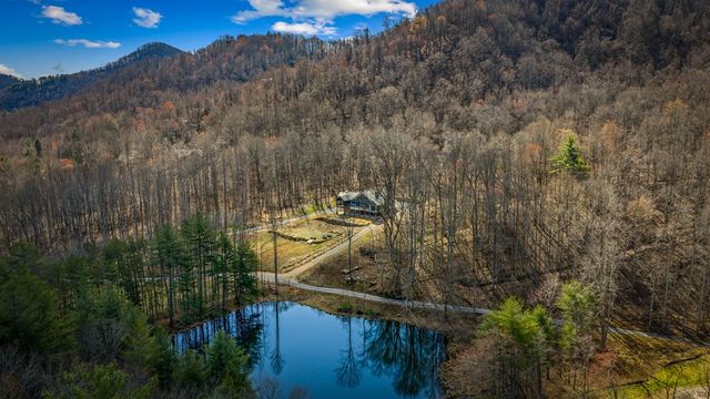 120 Cohutta Ranch Road, Blue Ridge, GA 30513