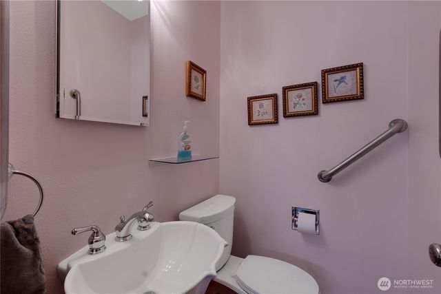 1167 McKinley Street, Enumclaw, WA 98022