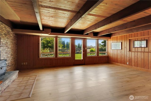 1167 McKinley Street, Enumclaw, WA 98022