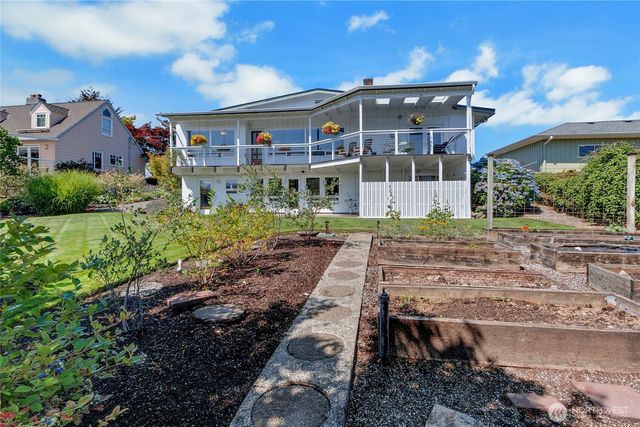 1167 McKinley Street, Enumclaw, WA 98022