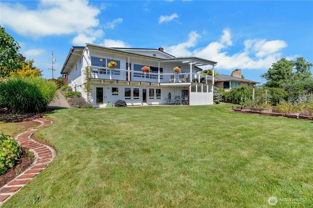 1167 McKinley Street, Enumclaw, WA 98022