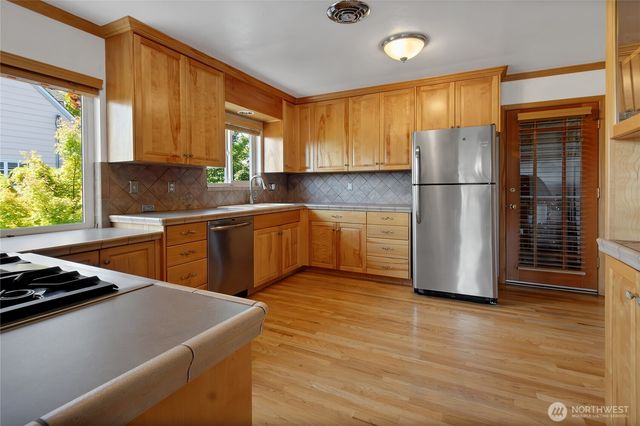 1167 McKinley Street, Enumclaw, WA 98022