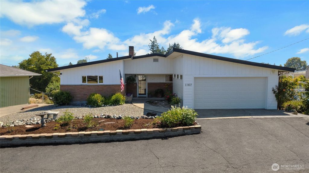 1167 McKinley Street, Enumclaw, WA 98022