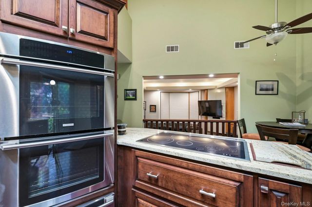 46 Margin Drive W, Shirley, NY 11967
