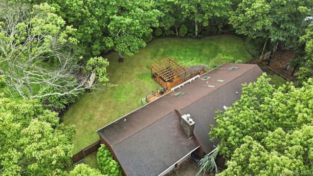 46 Margin Drive W, Shirley, NY 11967