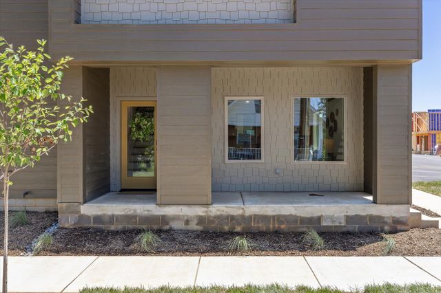 2702 Long Street 105, Chattanooga, TN 37408