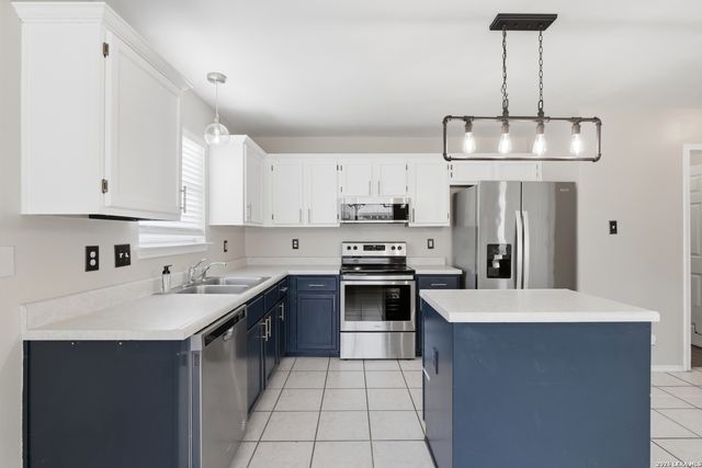 11714 Peach Crossing, Helotes, TX 78023