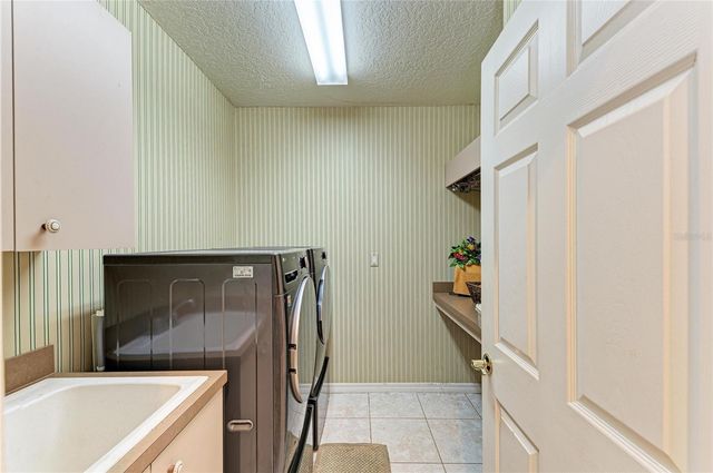 5060 ROBINSONG ROAD, Sarasota, FL 34233