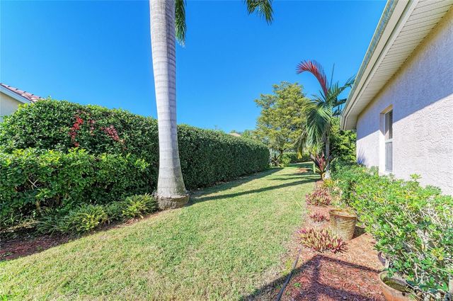 5060 ROBINSONG ROAD, Sarasota, FL 34233