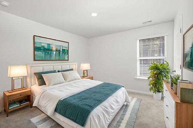 337 Bering Lane, Summerville, SC 29486