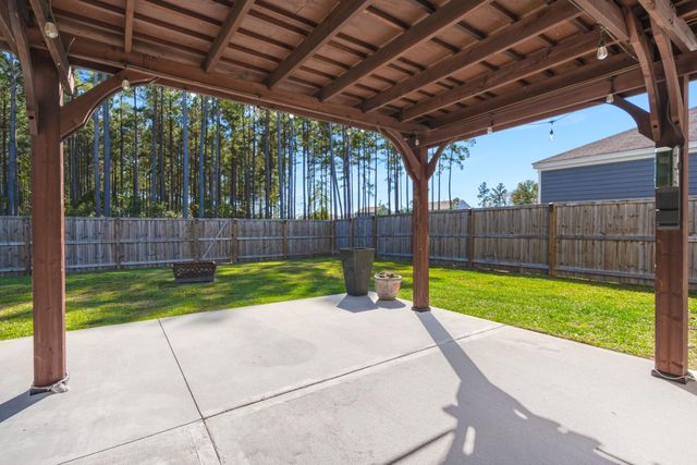 337 Bering Lane, Summerville, SC 29486