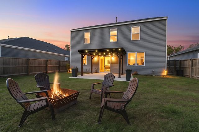 337 Bering Lane, Summerville, SC 29486