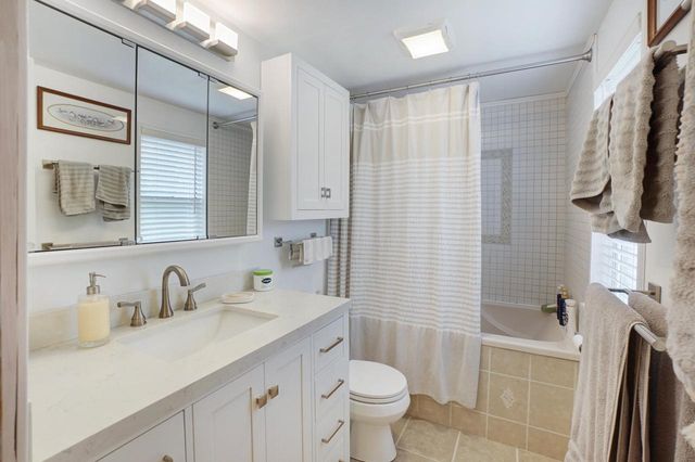 555 State Highway 33, West Bend, WI 53095