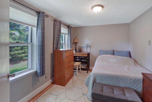 555 State Highway 33, West Bend, WI 53095