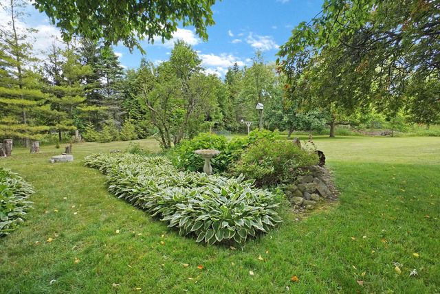 555 State Highway 33, West Bend, WI 53095