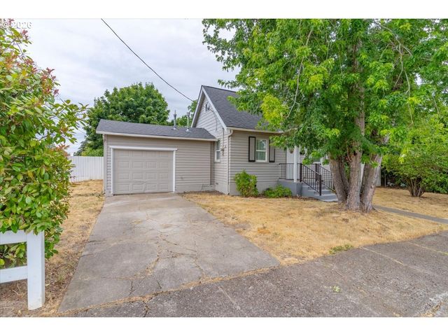3419 ARBON St Ne, Salem, OR 97301